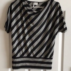 Cowl neck short sleeve top with waist band